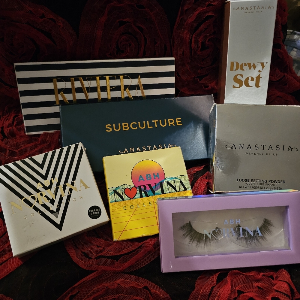Anastasia Beverly Hills Vibrant Makeup Collection